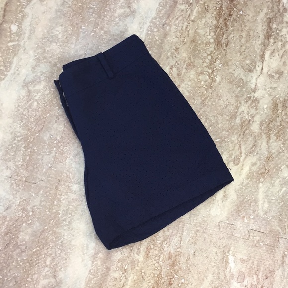 Talbots Embroidered Cotton Short - Picture 7 of 12